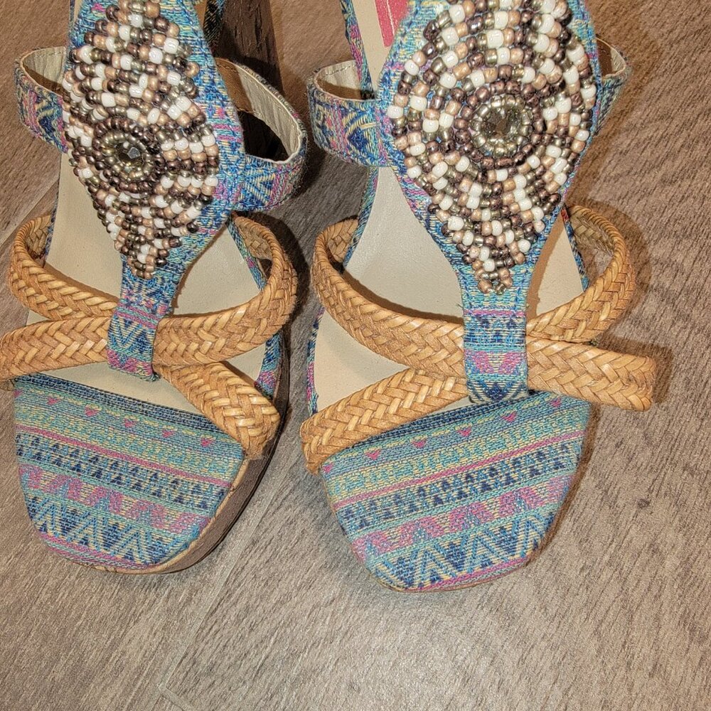 π MULTI COLOR BEADED PLATFORM SANDALS - Picture 5 of 5